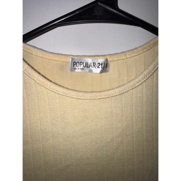 Popular 21 Womens Pale Yellow Ribbed Pointelle Short Sleeve Tee Shirt Small - Picture 2 of 4